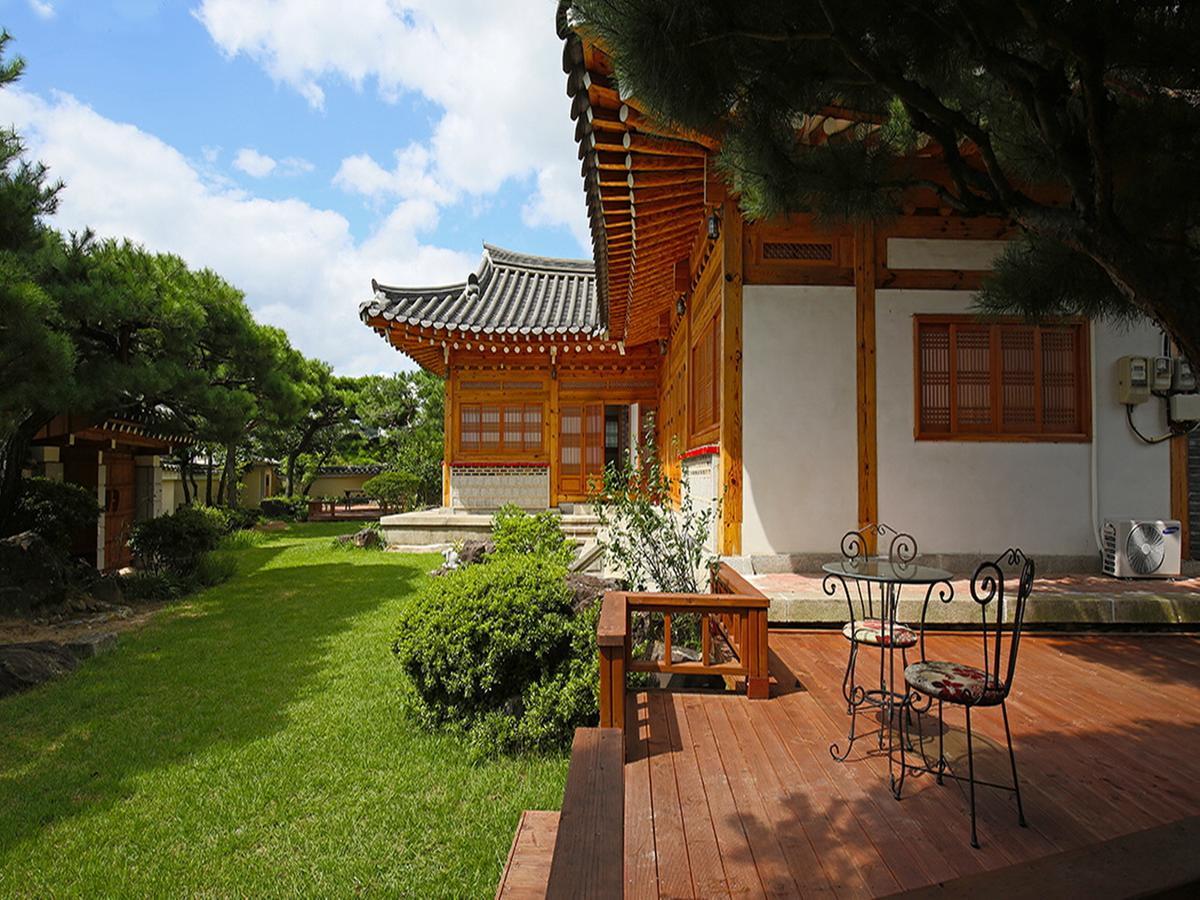 Cheonggong Hanok Stay Gyeongju Eksteriør bilde